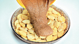 Bezlepkový jablečný koláč