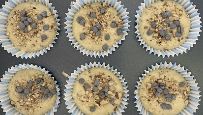Banánové muffiny s ořechy a čokoládou