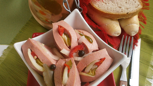 Dietní utopenci z lyonského salámu