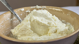 Domácí tvaroh