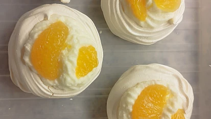 Mini Pavlova