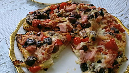 Květákový koláč à la pizza bez mouky (vhodný pro diabetiky)