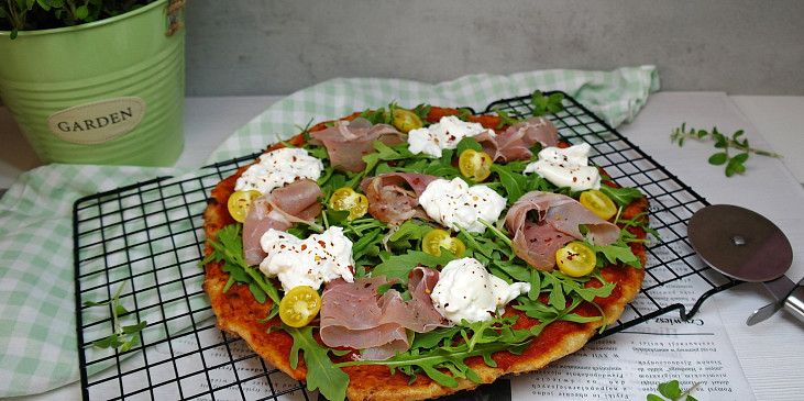 Cottage pizza s celozrnnou moukou