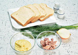 Tuňákové  sendviče z grilu