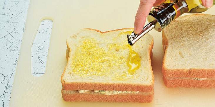 Tuňákové  sendviče z grilu