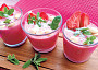 Ovocné smoothie se zakysaným nápojem