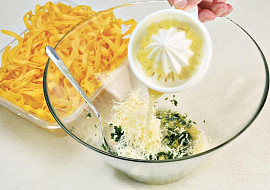 Citronové tagliatelle