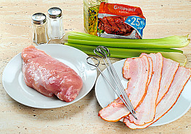 Drůbeží špízy s řapíkatým celerem