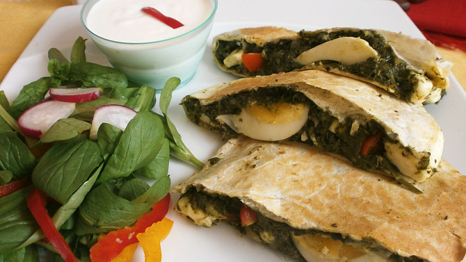 Tortilla plněná špenátem