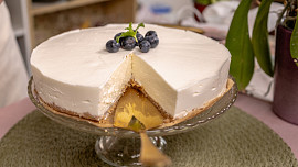 Nepečený cheesecake s borůvkami