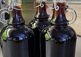 Mátový sirup