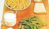 Penne se smetanou a chřestem