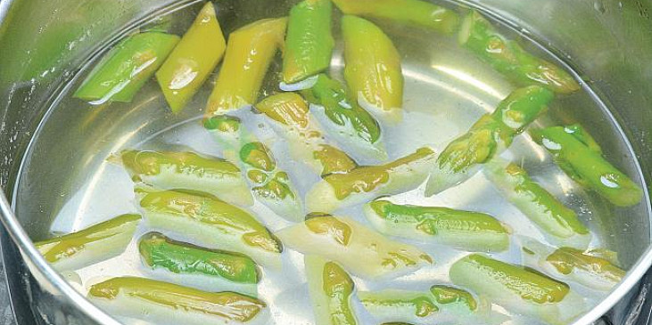 Penne se smetanou a chřestem