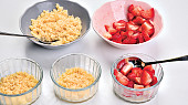 Crumble s jahodami