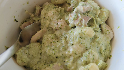 Gnocchi s brokolicí, nivou a zakysanou smetanou