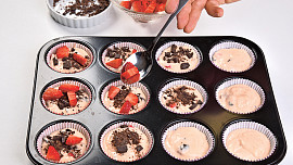 Jahodové muffiny s čokoládou