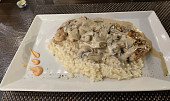 Žampiony na smetaně s kuřecím masem - rychlovka