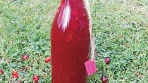 Domácí třešňový sirup
