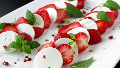 Jahodové carpaccio