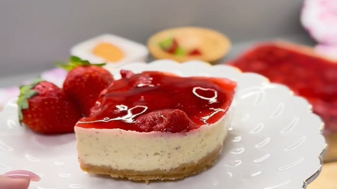 Jahodové cheesecake řezy