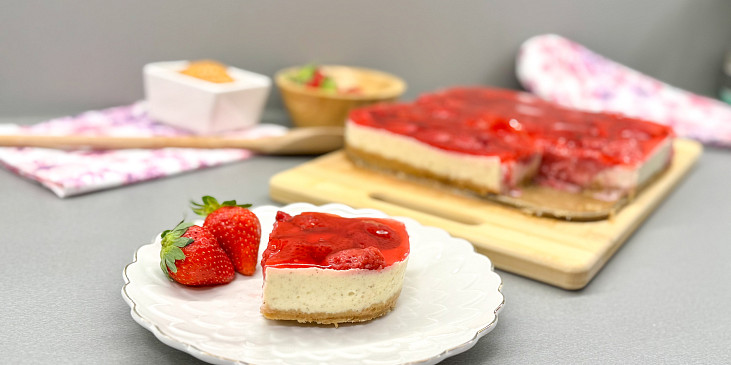 Jahodové cheesecake řezy