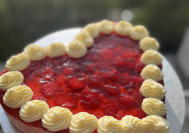 Jahodový smetanový dort (mousse)