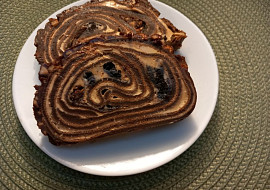 Nepečená roláda z kakaových palačinek