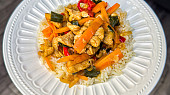 “Kung Pao” s kuřecím masem a zeleninou