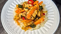“Kung Pao” s kuřecím masem a zeleninou