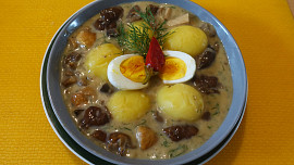 Houbová omáčka a la kulajda