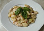 Gnocchi s cuketou, rajčaty a bazalkou