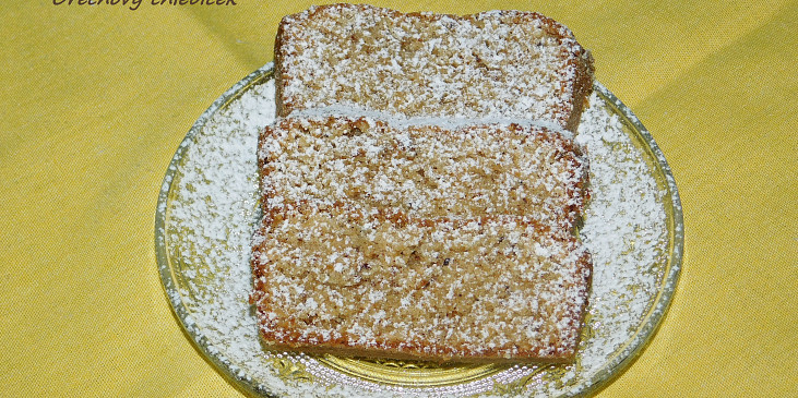 Ořechová top bábovka ("ořecháda")