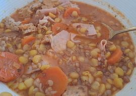Debrecínská hrachová polévka (Dobrá hrachová polévka)