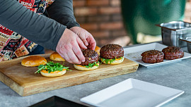Plněné burgery
