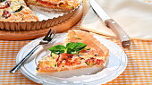 Quiche s cuketou a rajčaty