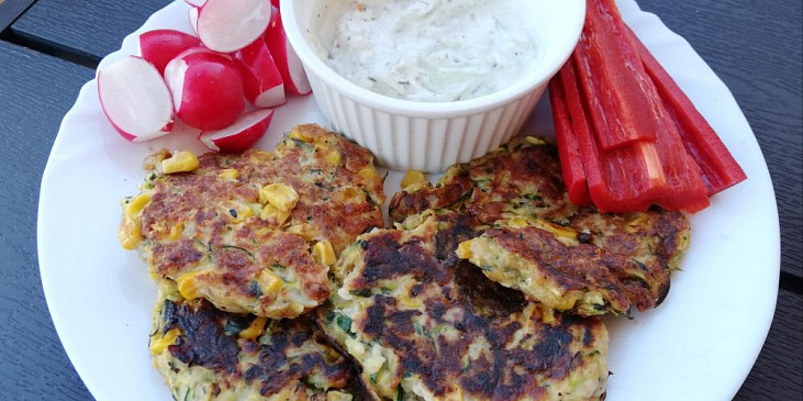 Cuketové placky s halloumi