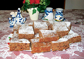 Snadná cuketová buchta