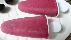 Třešňové nanuky se zakysanou smetanou