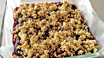 Crumble s letním ovocem