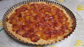 Letní koláč s třešněmi