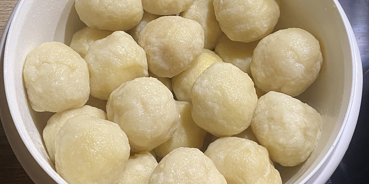 Ovocné knedlíky z tvarohového těsta (Zásoba 36 ks)