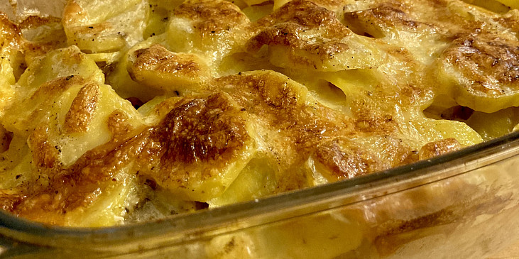 Zapečené brambory s krkovicí podle Pepy Nemravy