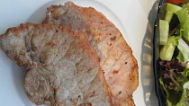 Grilované maso v černém pivu