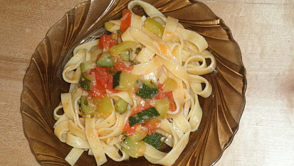 Tagliatelle se zeleninou, Tagliatelle se zeleninou