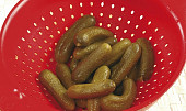 Pálivé okurky s chilli papričkami