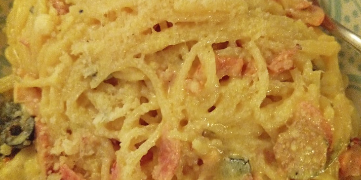 Spaghetti s Lučinou, anglickou slaninou a ředkvičkami (Spaghetti s Lučinou anglickou slaninou a…)
