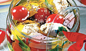 Marinovaná rajčata s mozzarellou
