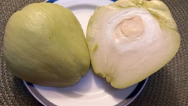 Čajot restovaný s krevetami a nudlemi z jedné pánve