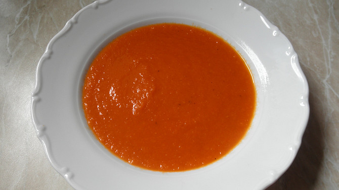 Hustá mrkvovo-rajčatová polévka, Hustá mrkvovo rajčatová polévka