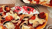 Těsto na pizzu